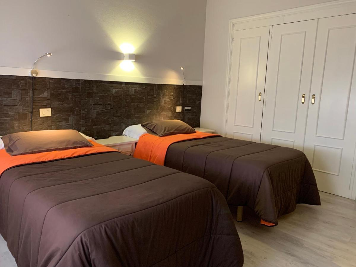 Hotel Los Olmos Lugo Eksteriør bilde