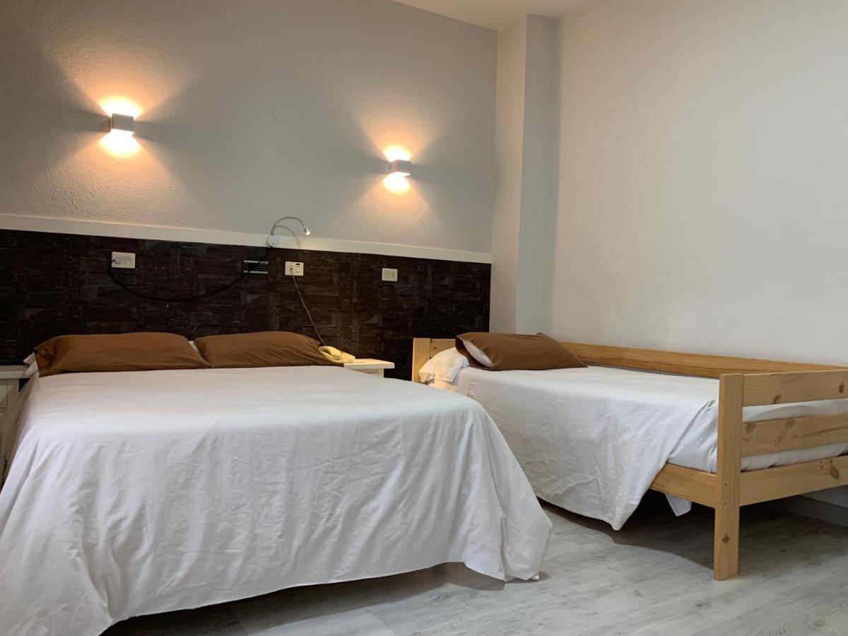 Hotel Los Olmos Lugo Eksteriør bilde
