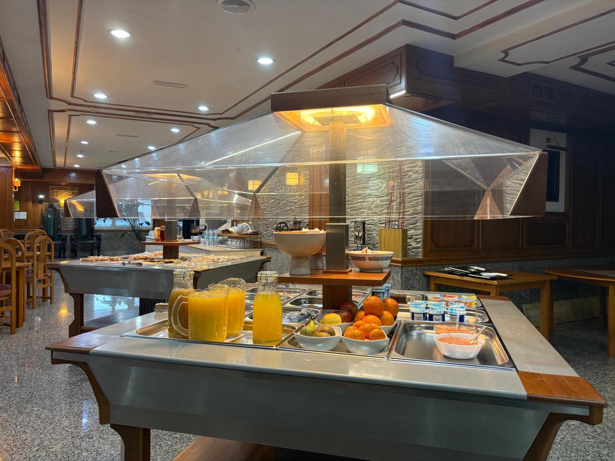 Hotel Los Olmos Lugo Eksteriør bilde